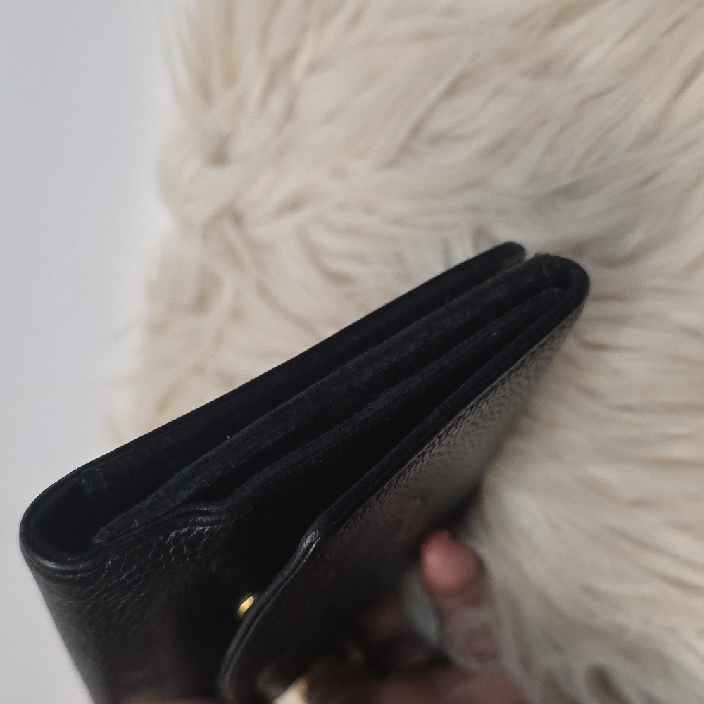 Chanel French flap wallet in caviar Leather. - Picture 5 of 8